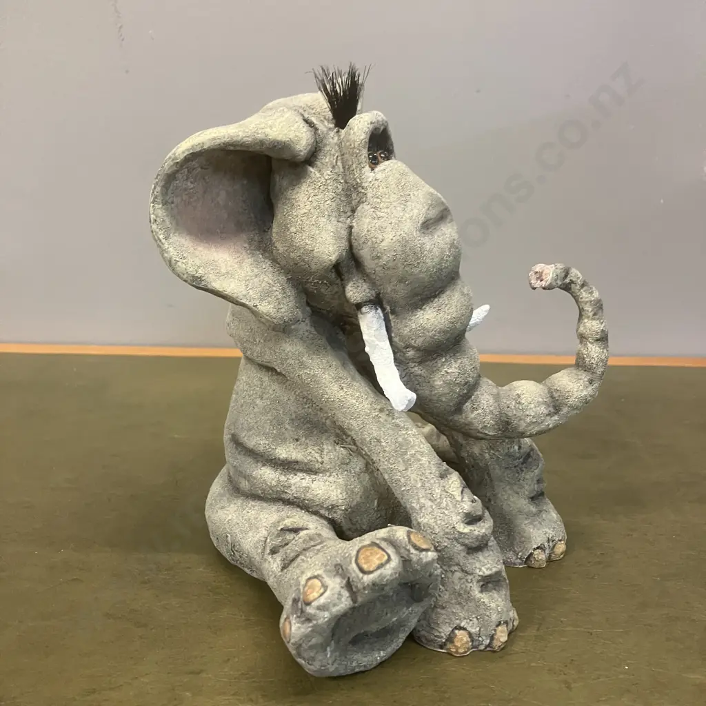 Country Artists A Breed Apart 'Phump' 06196 (2009). H19cm Image 1++