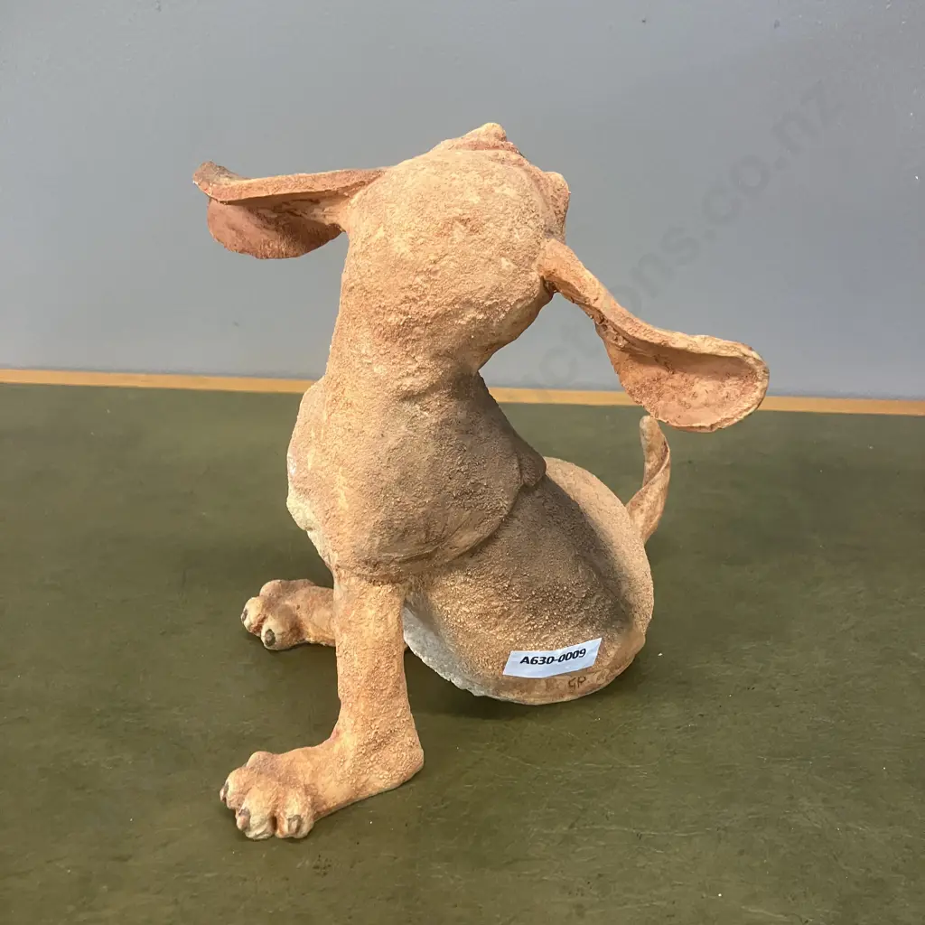 Country Artists A Breed Apart 'Biggles - Bloodhound' 02845 (2002). H17cm Image 1++