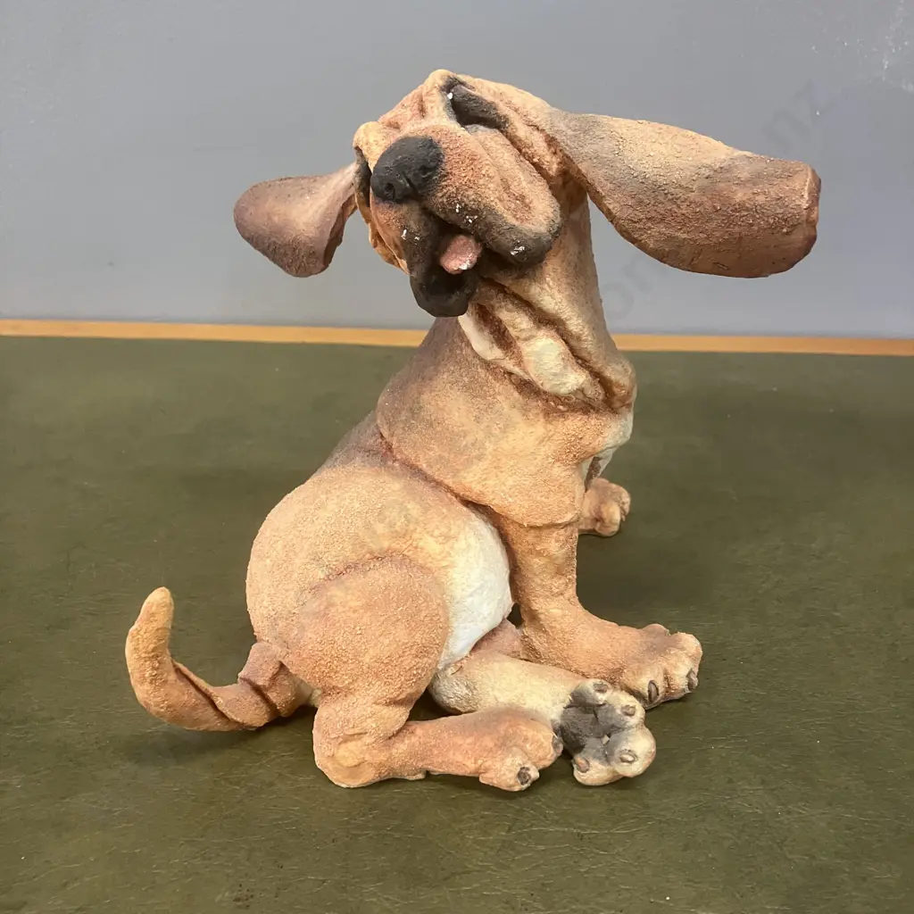 Country Artists A Breed Apart 'Biggles - Bloodhound' 02845 (2002). H17cm Image 1++