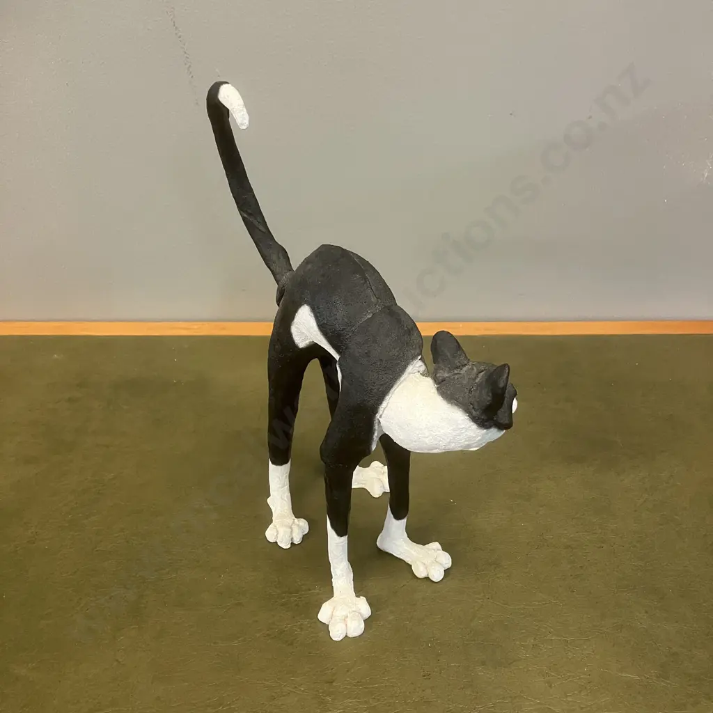 Country Artists A Breed Apart 'Archie'. H29cm Image 1++