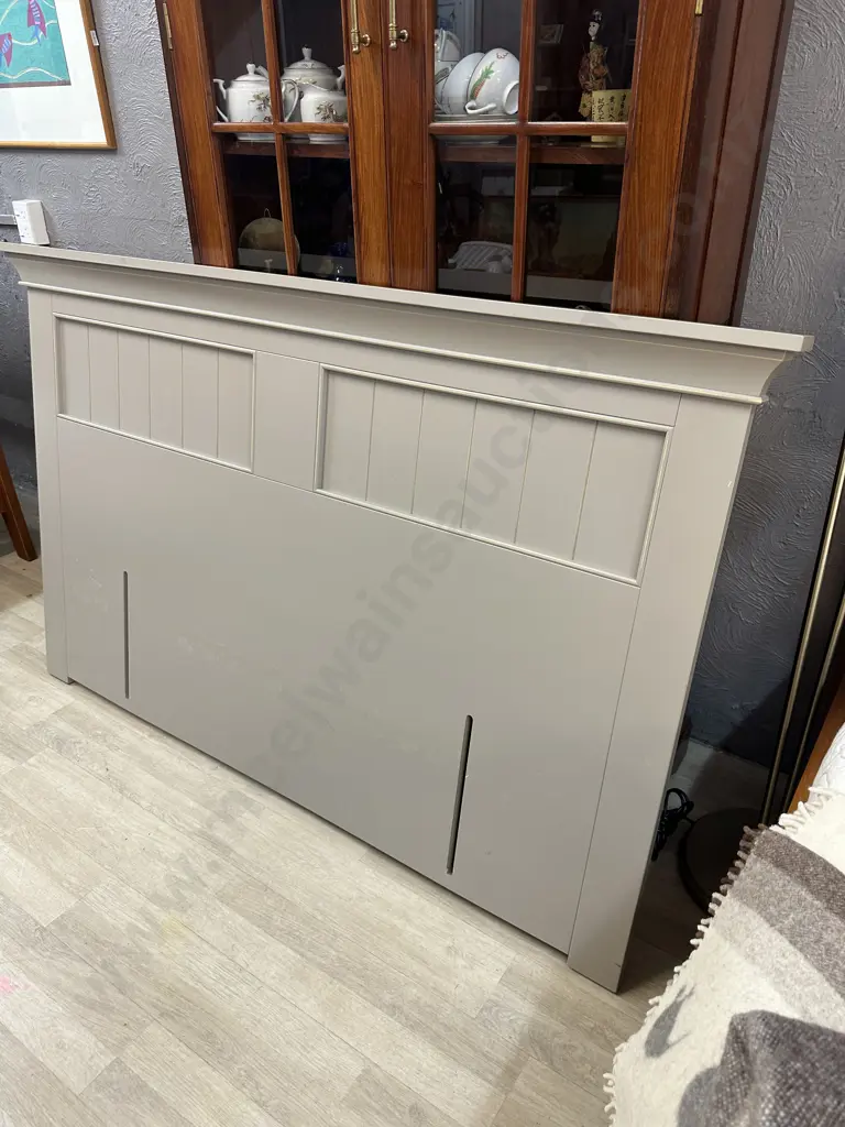 Queen Size Wooden Headboard - Mocha Colour H105,W167cm. Image 1++