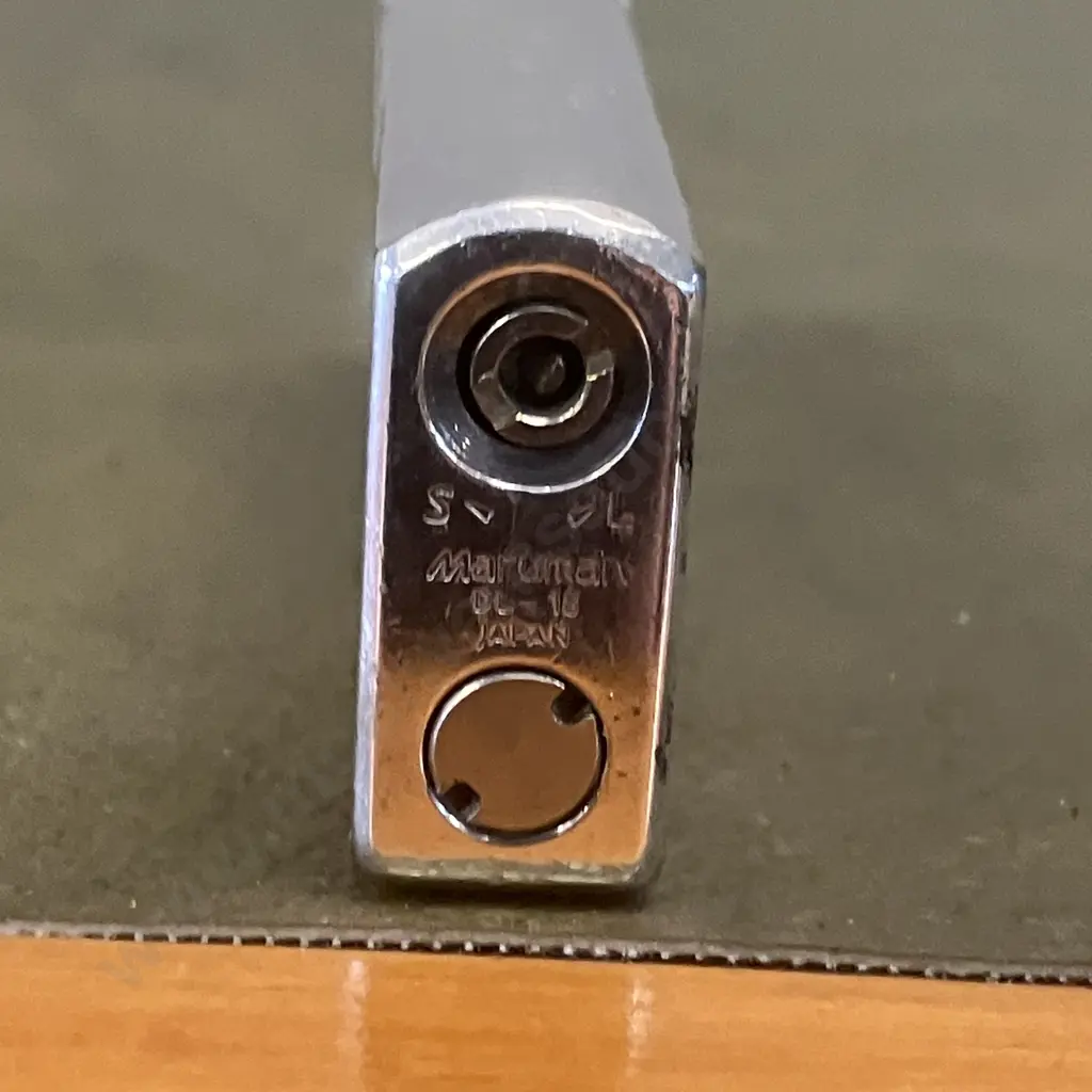 Vintage 1970s Japan Maruman DL-18 Cigarette Lighter & A Hallmarked Silver Vesta Case Image 1++
