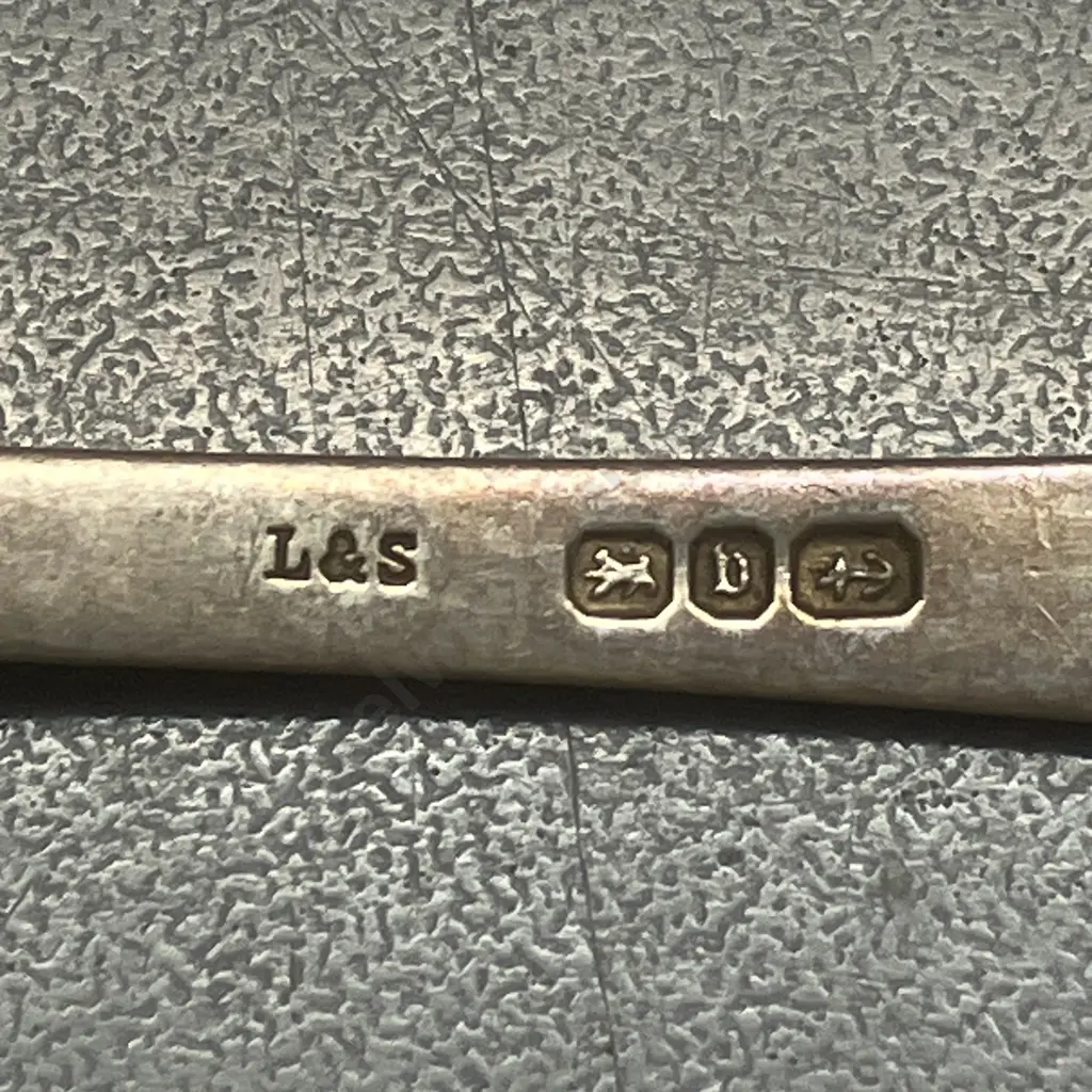 Cased Set of Six Sterling Silver Teaspoons - Hallmarked L&S Birmingham Image 1++