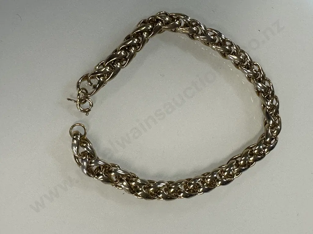 Heavy Gold? Curb Link Bracelet  Image 1++