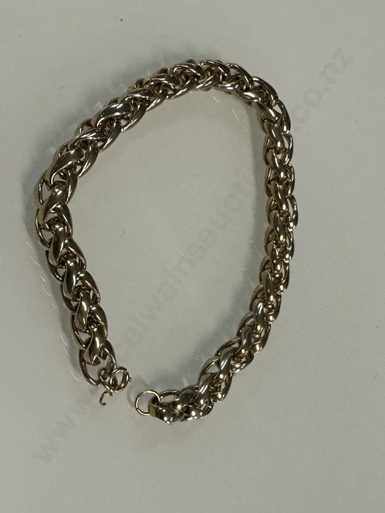Heavy Gold? Curb Link Bracelet  Image 1++