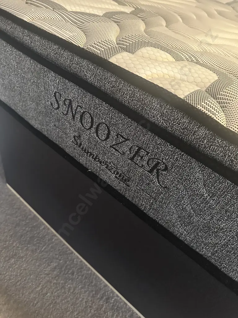 Slumberzone Snoozer Pop Up Trundler - Mint Condition Image 1++