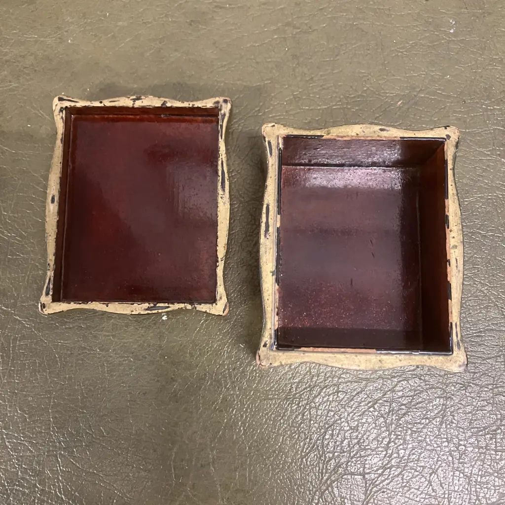 Japanese Gold Lacquer Box, Hand Painted. H4 W8.5 D6.5cm Image 1++