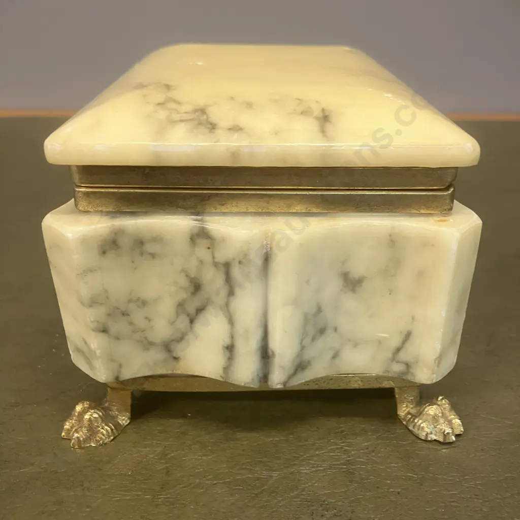 Italian Hand Carved Alabaster Trinket Box With Hinged Lid Image 1++