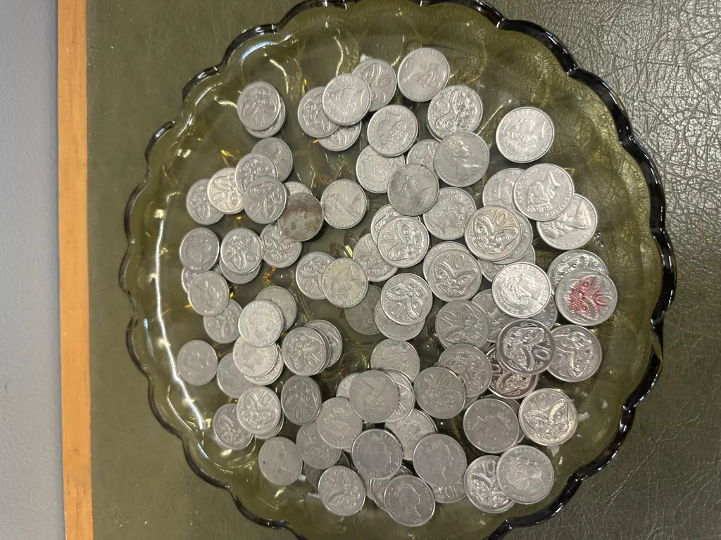 Assorted 10 Cent Coins Including 2000, 2001,1981,1988 Etc Image 1++