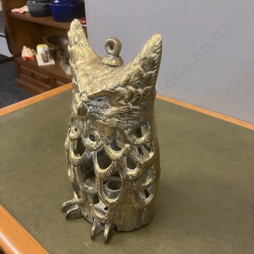 Vintage Large Heavy Brass Horned Owl Lantern Candle Holder. H26cm Image 1++