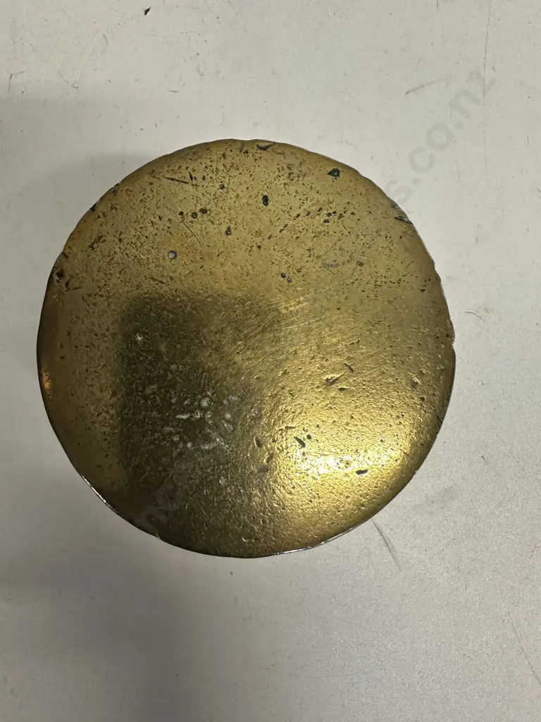 Small Vintage Heavy Brass Planter H8,Dia11cm. Image 1++