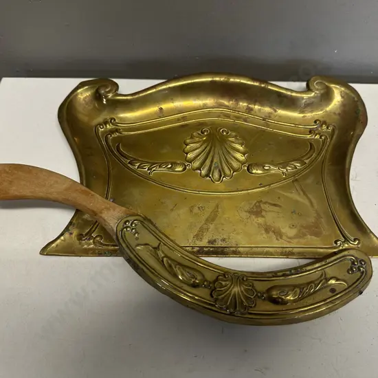 Art Nouveau Design Brass Crumb Tray & Brush Set