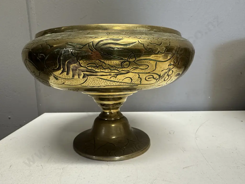 Vintage Brass Bowl On Pedestal With Etching H14,Dia21cm. Image 1++