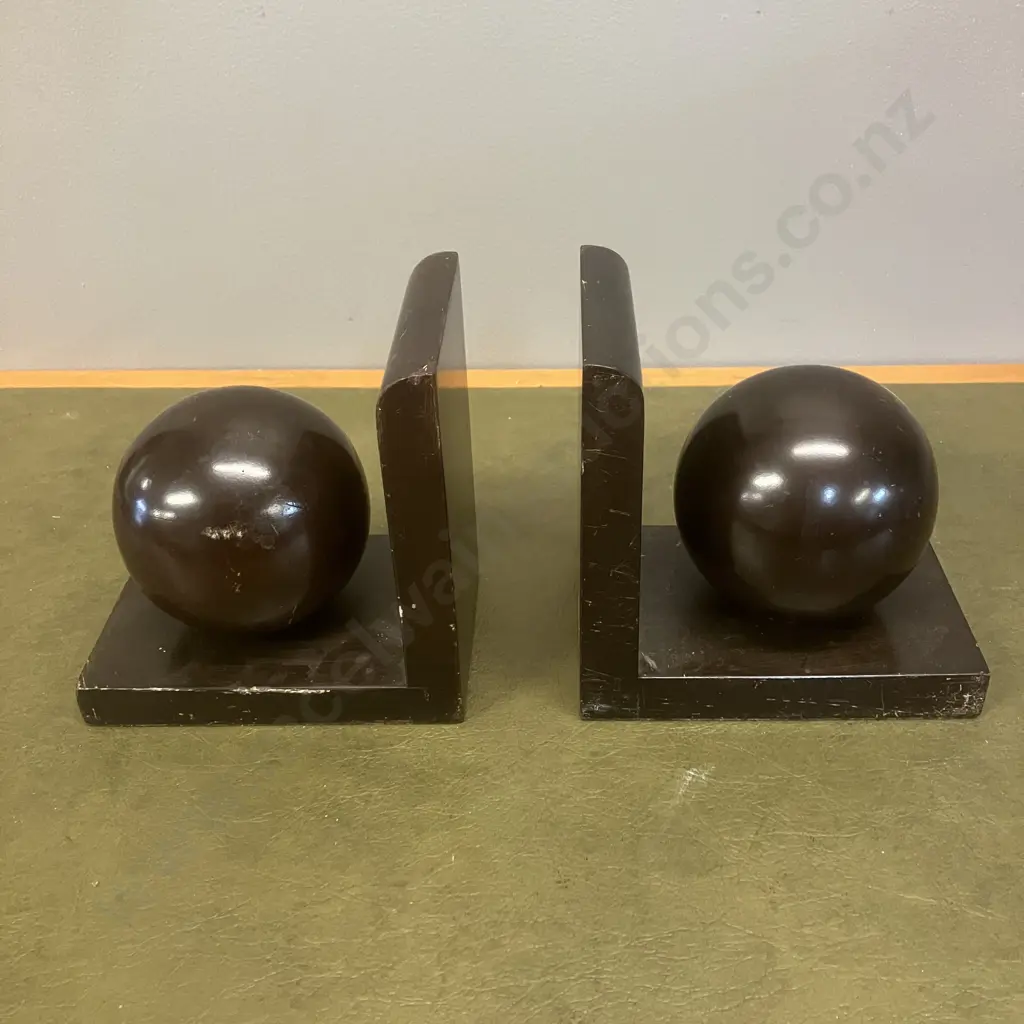 Art Deco Wooden Bookends Image 1++