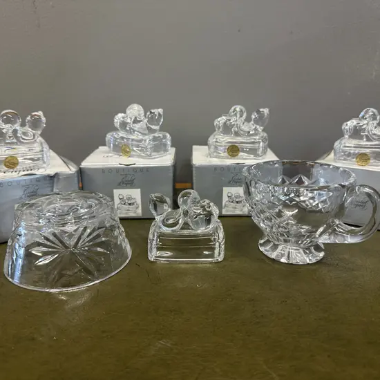 1995 Avon Collectibles Cristal D'Arques Lead Crystal Bear With Ball Paper Weights, Webb Corbett Crystal Ashtray Etc