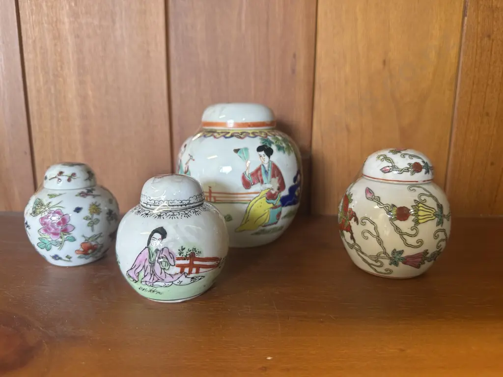 Vintage Porcelain Ginger Jars Image 1++
