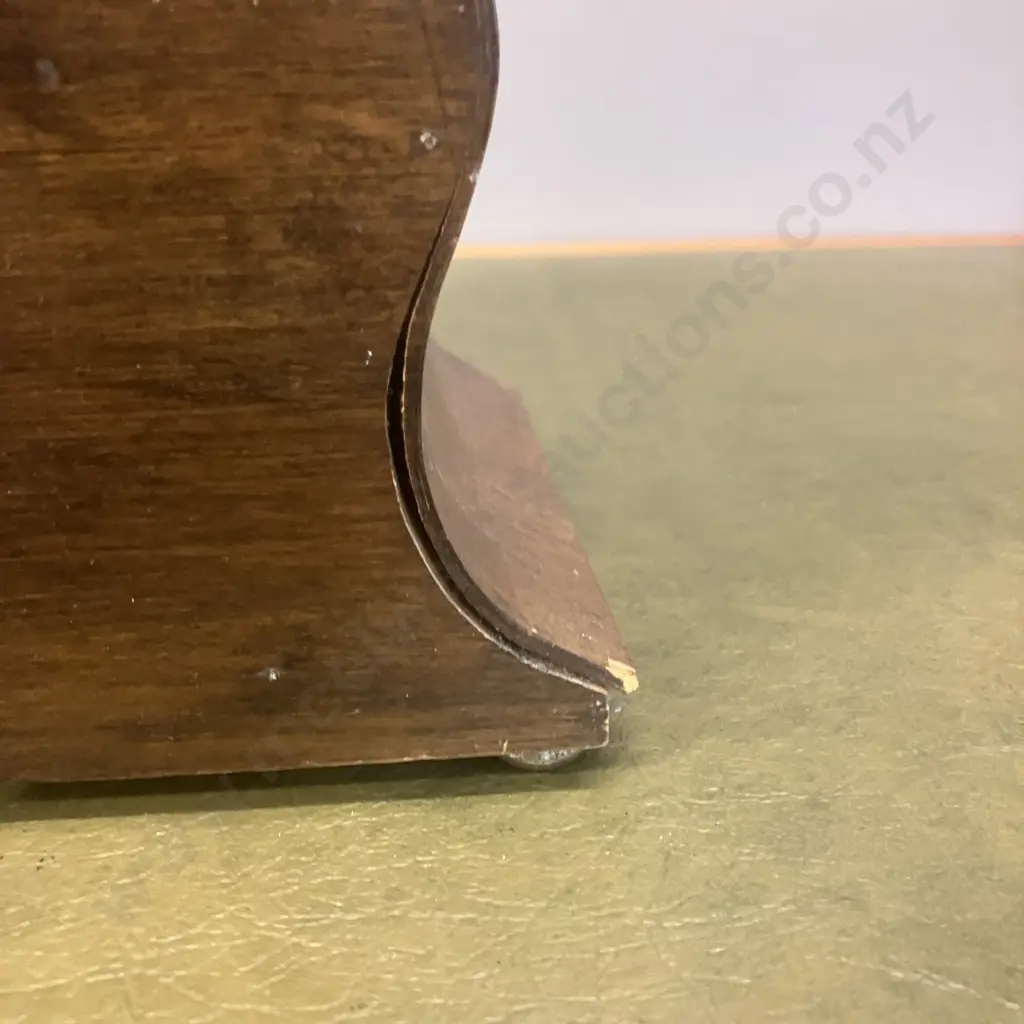 Art Deco Chiming Mantle Clock With Key (Presentation Plaque On Front Dated June 1935) Image 1++