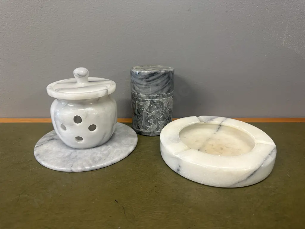 Assorted Marble Items Including Ashtrays Etc Image 1++