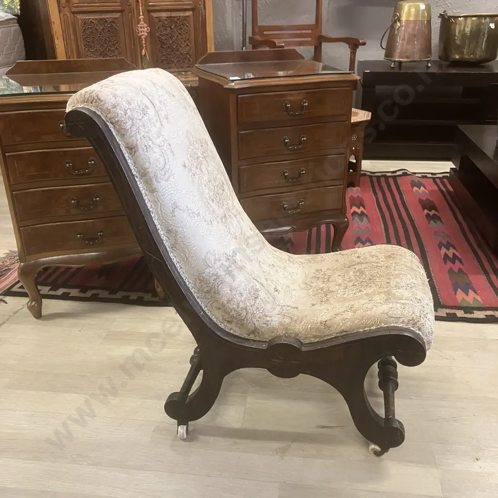 Victorian Antique Mahogany Slipper Chair Image 1++