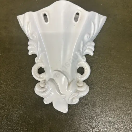 Vintage Wedgwood & Co Ltd Cream Wall Pocket