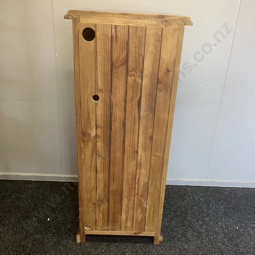 Leadlight Door Display / Stereo Cabinet, Tongue & Groove Back, 2 Shelves. H135 W57 D47cm Image 1++