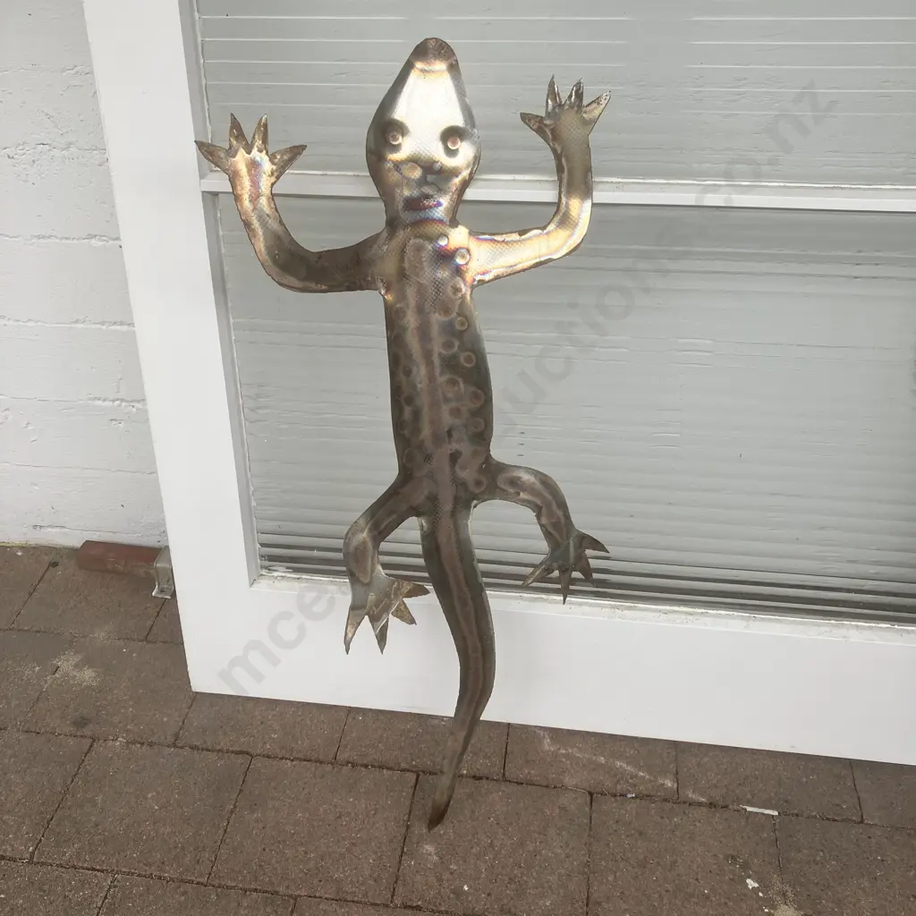 Polished Gecko Wall Art. 95cm Image 1++