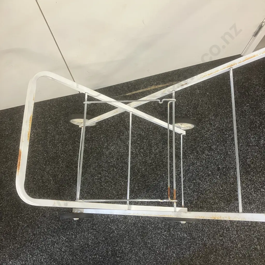 White Plastic Laundry Basket With Metal Folding Trolley Image 1++