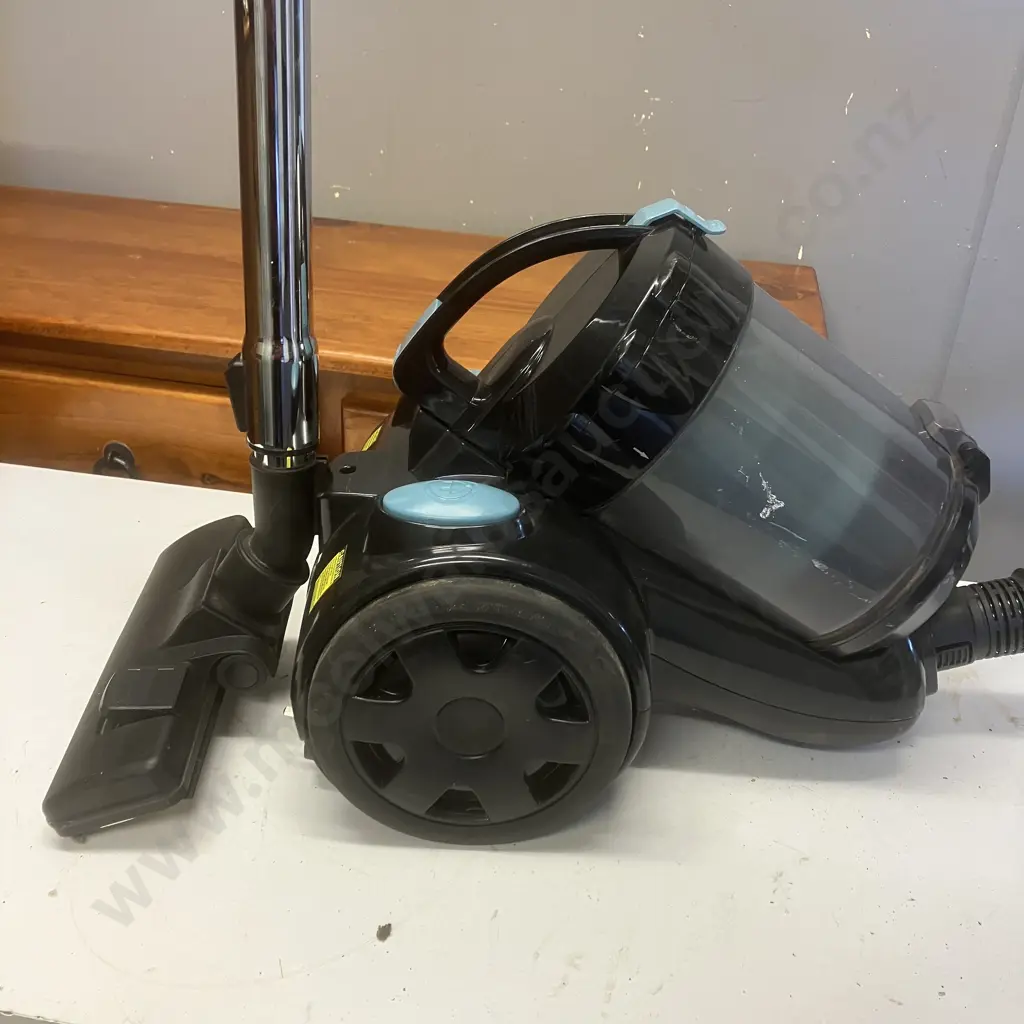 Anko Vacuum Cleaner Image 1++