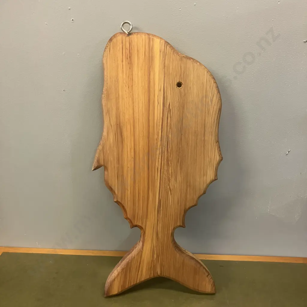 Rimu 'Snapper' Serving / Cutting Board. H4 W59 D59.5cm Image 1++