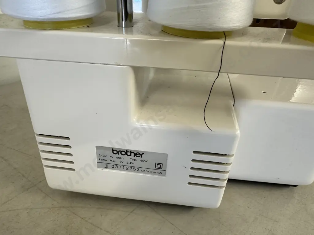 Brother Over Locker Model Lock11 760D Image 1++