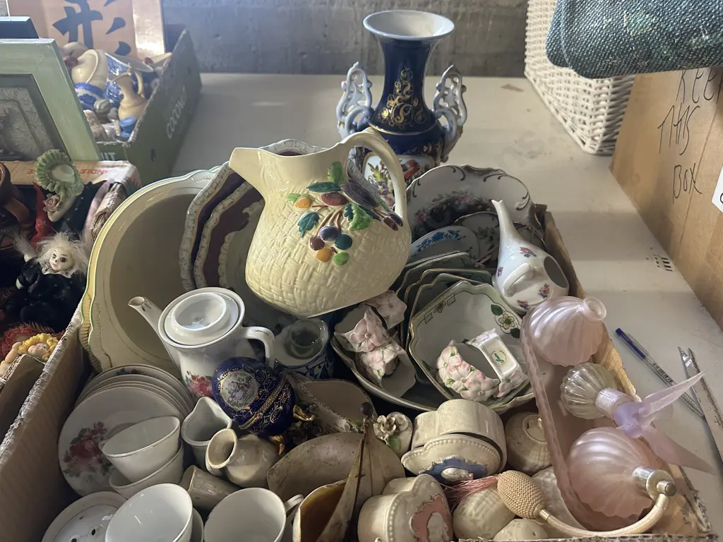 Box Lot Assorted China Items Including Belleek, Shorter Etc Image 1++