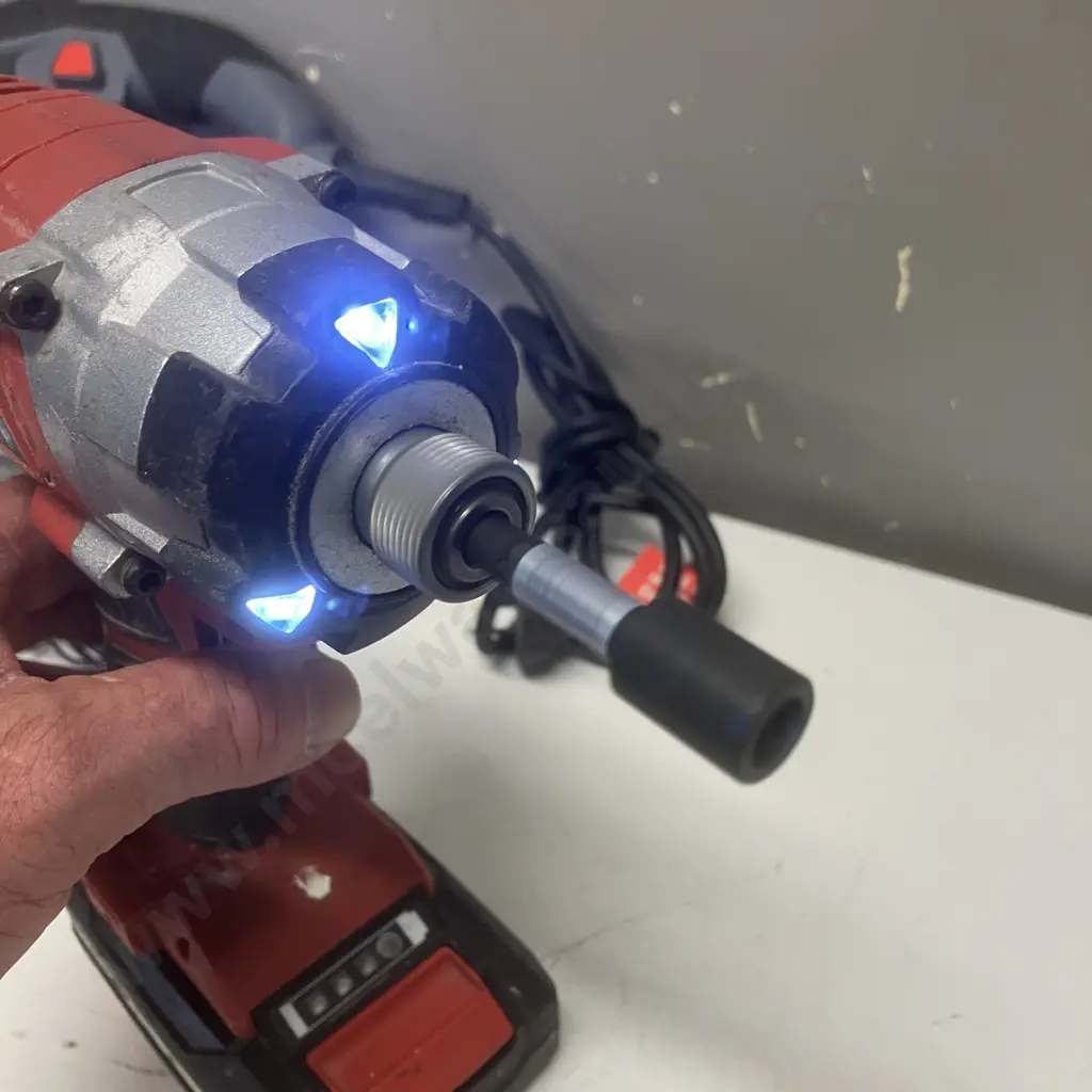 Ozito 18V Impact Driver, 2.0Ah Battery & Charger With Ozito 24 Volt Variable Speed Jigsaw Image 1++