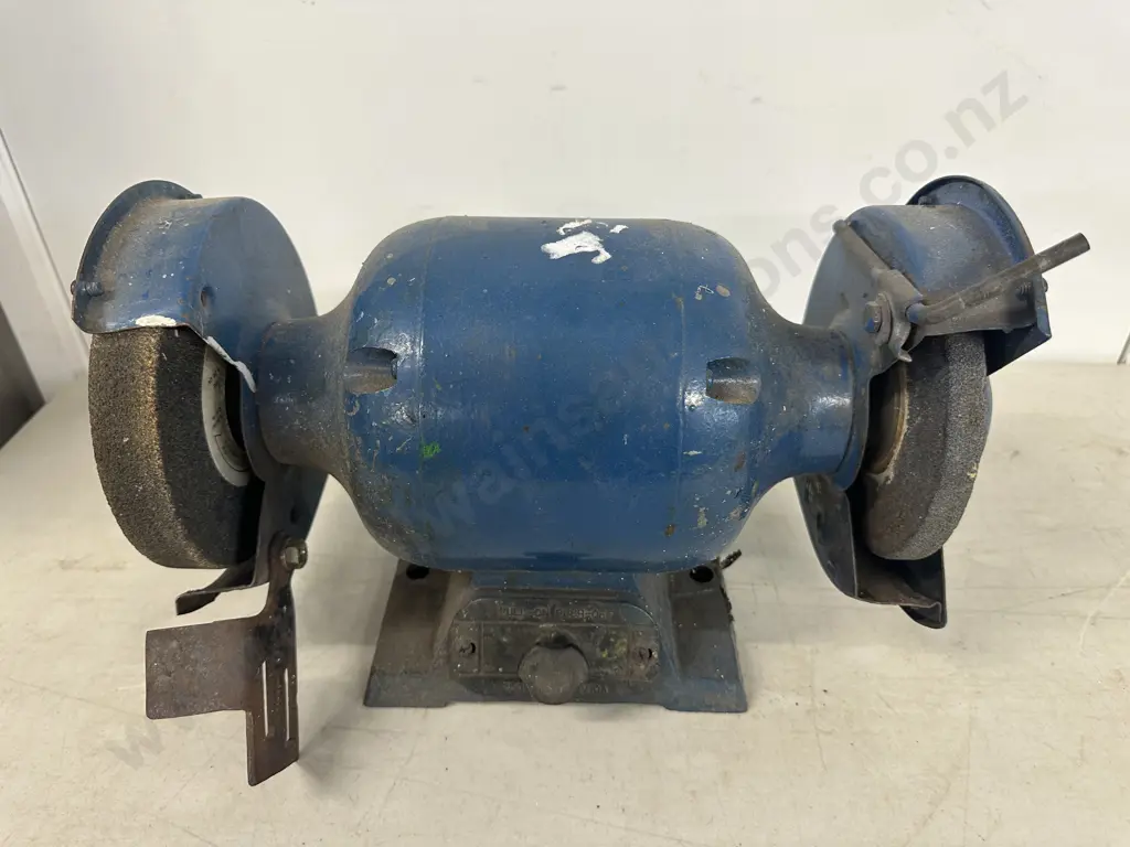 Bench Grinder Pull On Push Off Image 1++