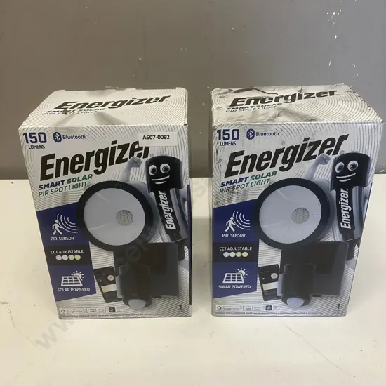 Pair of Energiser Smart Solar Pir Spot Lights Model S25755