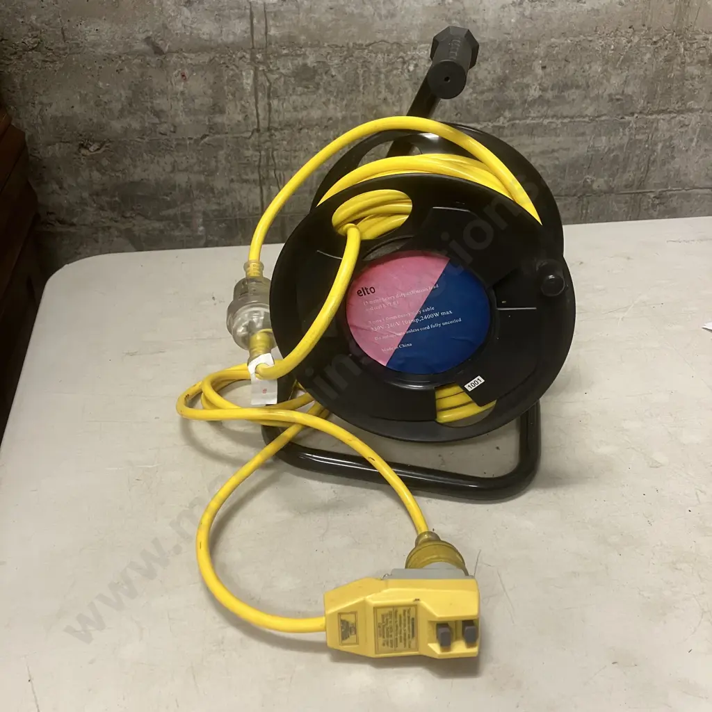 Elto 15M Heavy Duty Extension Lead & Reel, Portable Halogen Floodlight & HPM 10Amp 2400W Residual Trip Image 1++