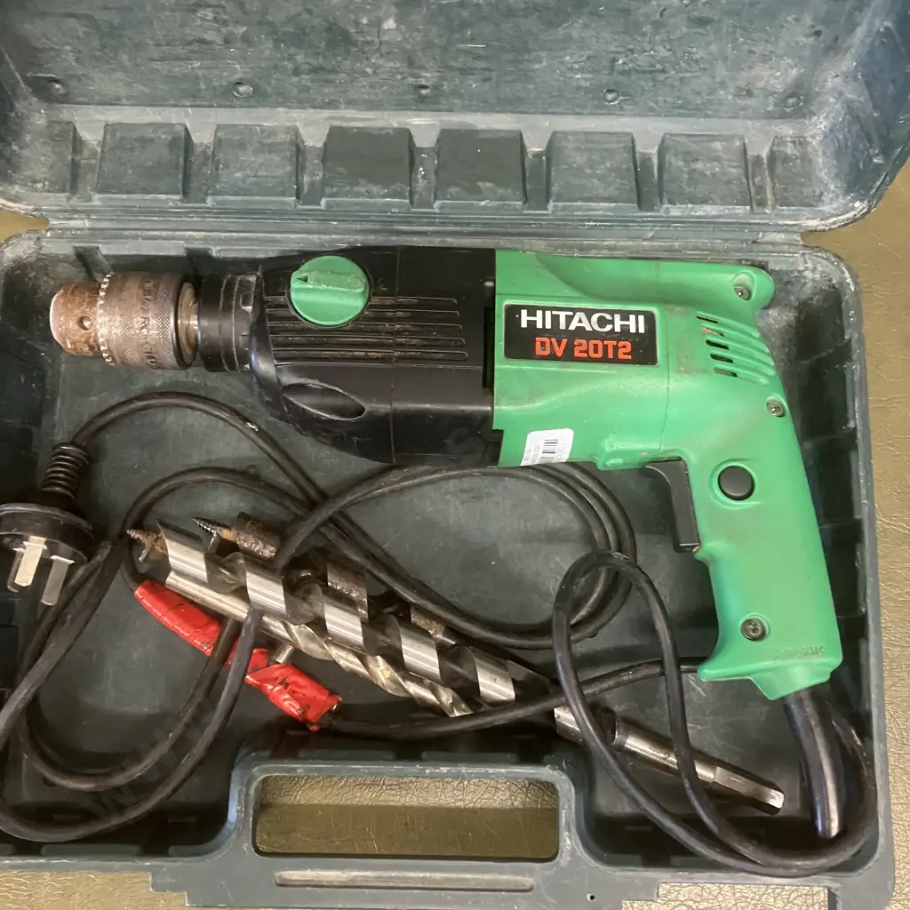 Hitachi DV20T2 Impact Drill In Case Image 1++