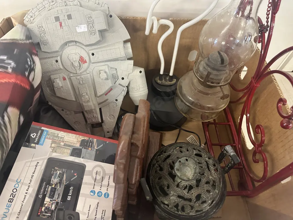 Vintage Items Including Hot Rod Wall Art, Millenium Falcon, Flamingo Neon Light Etc Image 1++