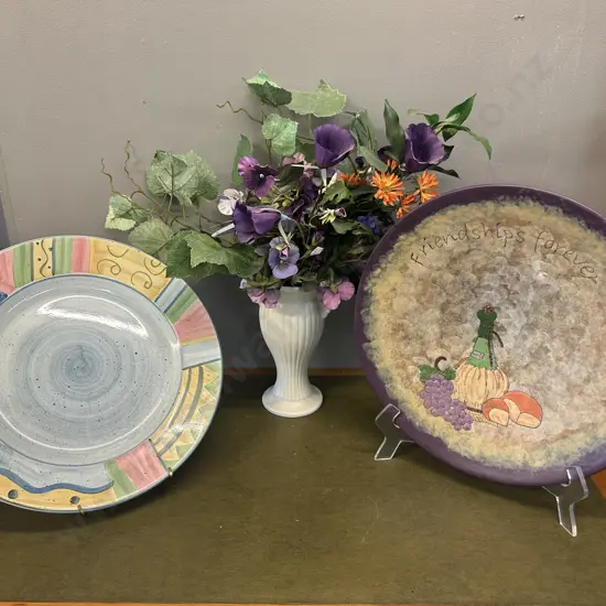 Large Decorative Platters & Cream Ribbed Vase With Faux Flowers