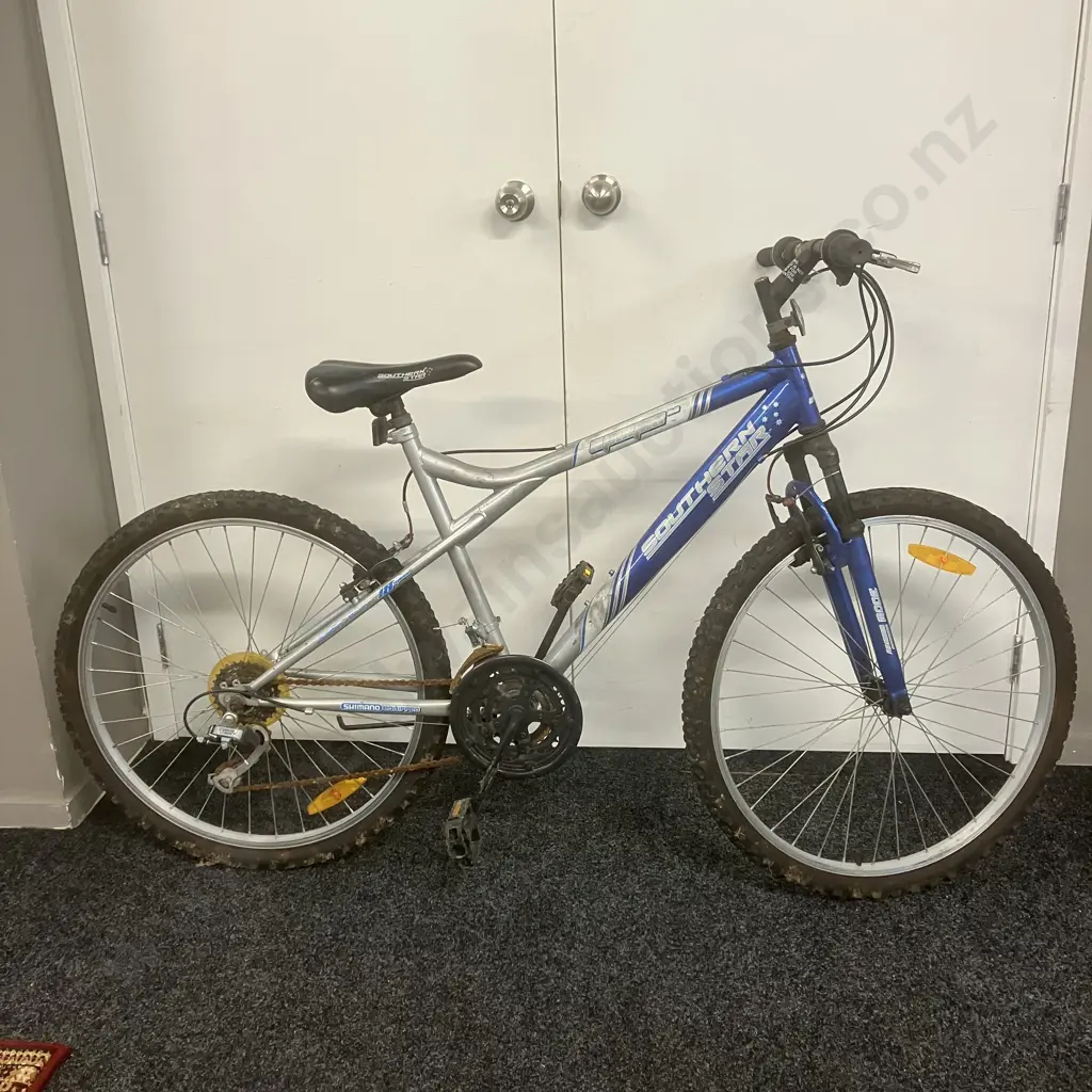 Southern Star Apogee Blue / Grey Bicycle Image 1++