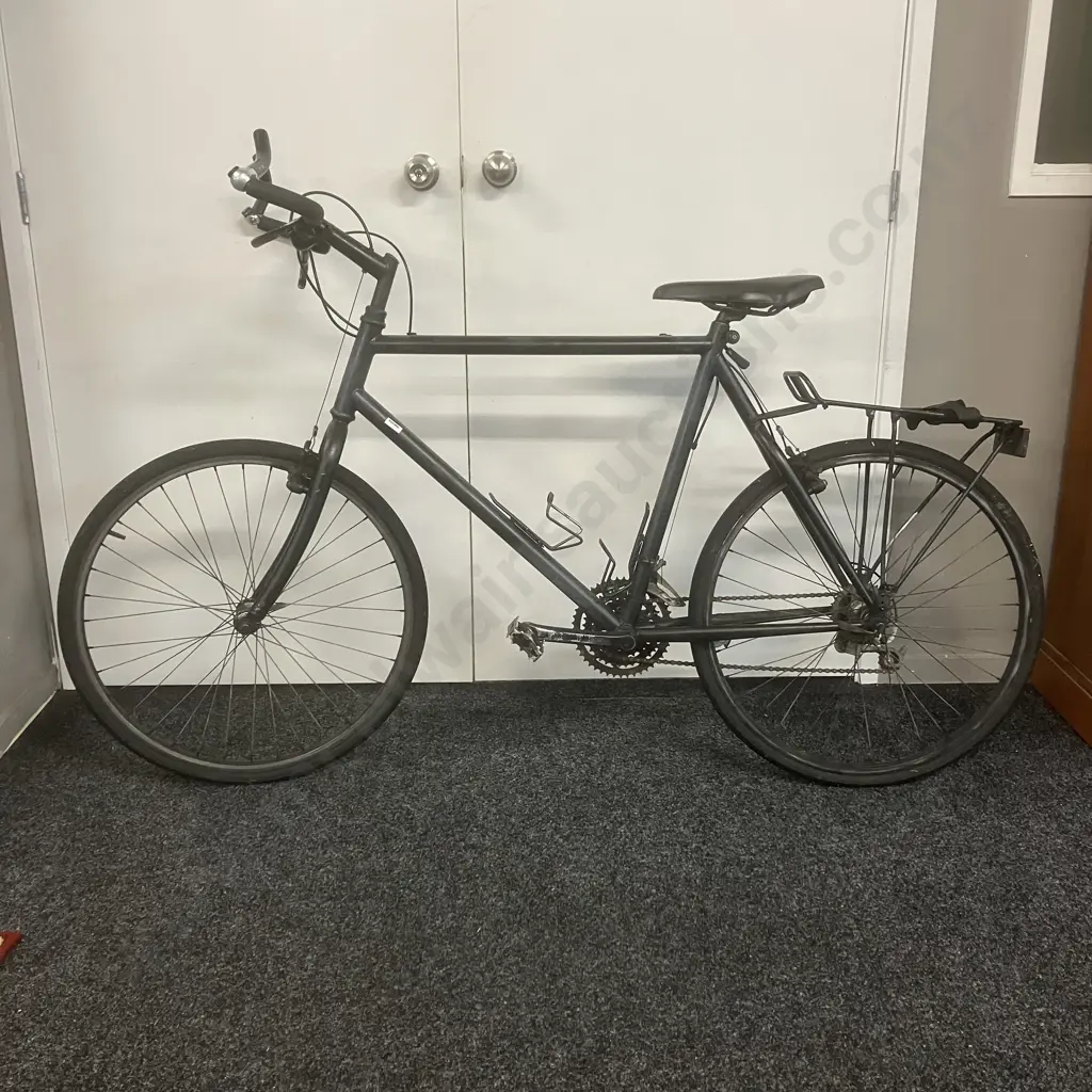 Black Bicycle Image 1++