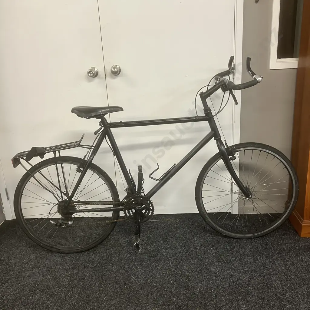 Black Bicycle Image 1++