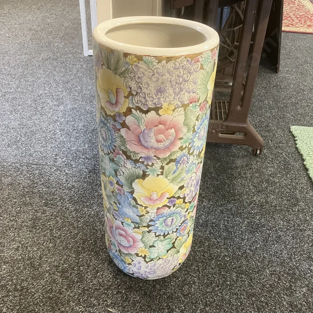 Chinese Chinoiserie Style Ceramic Umbrella Stand. 62 x 23.5cm Image 1++