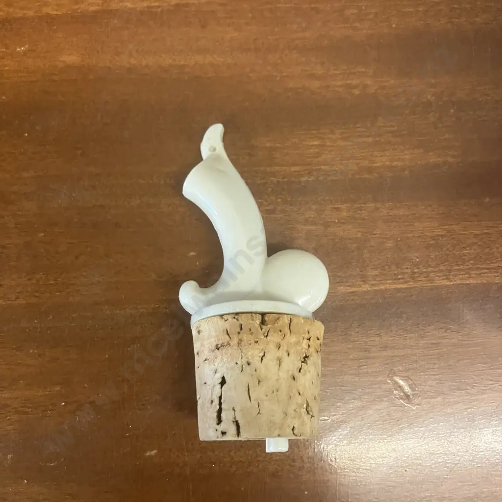 Vintage Henry McKenna 4/5 Quart Stoneware Sour Mash Bourbon Whiskey Decanter With Pour Spout Image 1++