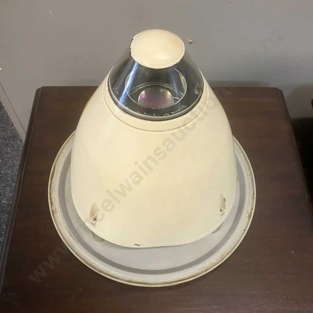 Camera Nose Off A Seacat Surface To Air (SAM) Missile - Leander Class Frigate New Zealand Image 1++