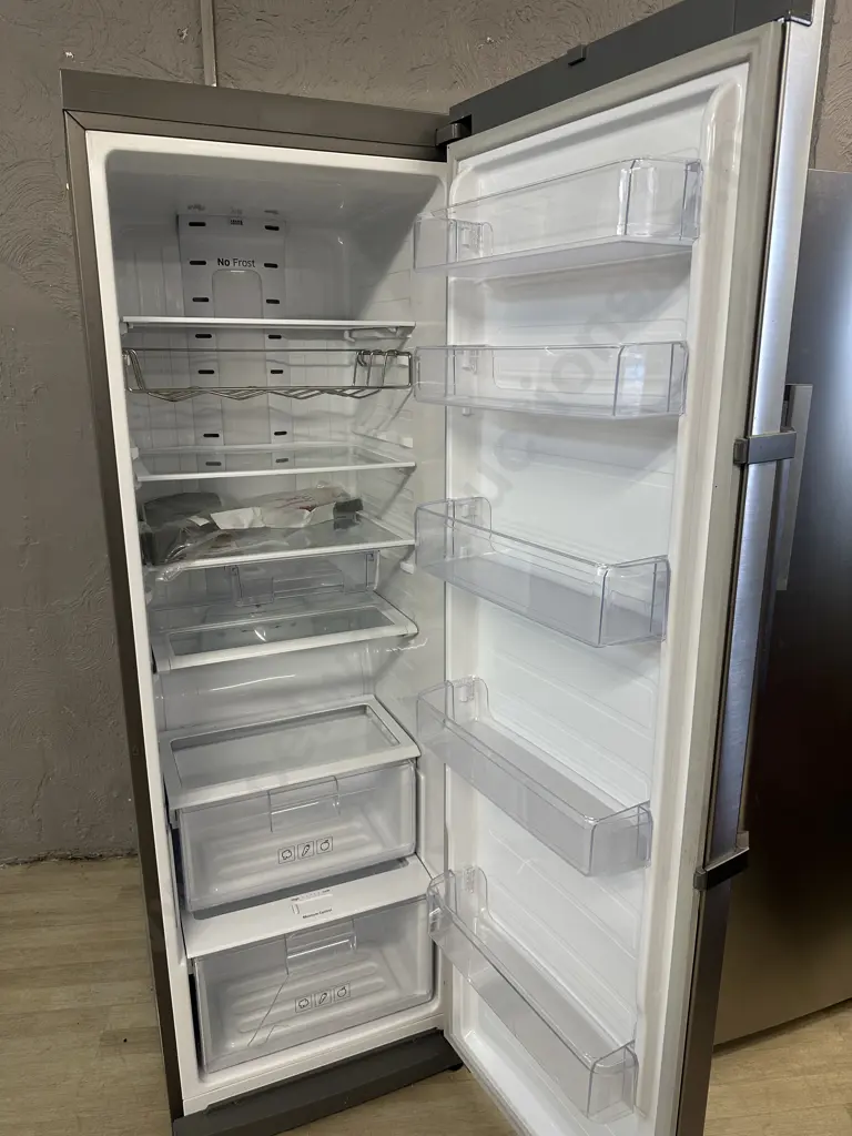 Samsung 361L Single Door Vertical Fridge - SRP361RS Image 1++