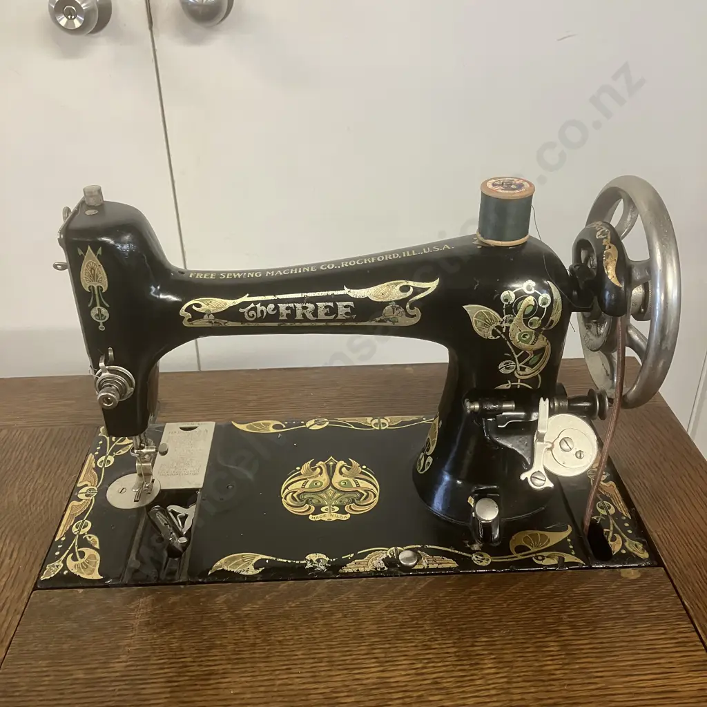 Early 1900s "The Free" Cabinet Model Treadle Sewing Machine - Free Sewing Machine Co. Rockford. Ill. USA, Ser #C284979. Image 1++