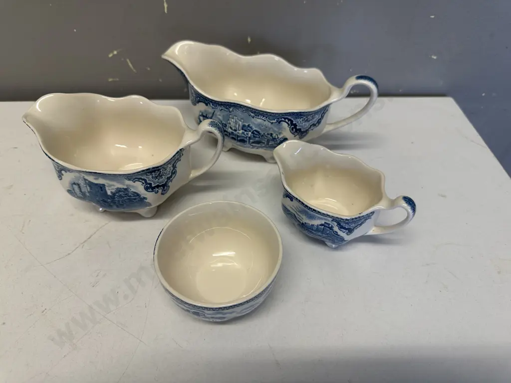 Johnson Brothers Old Britain Castles Blue Pattern Jugs & Bowl Image 1++
