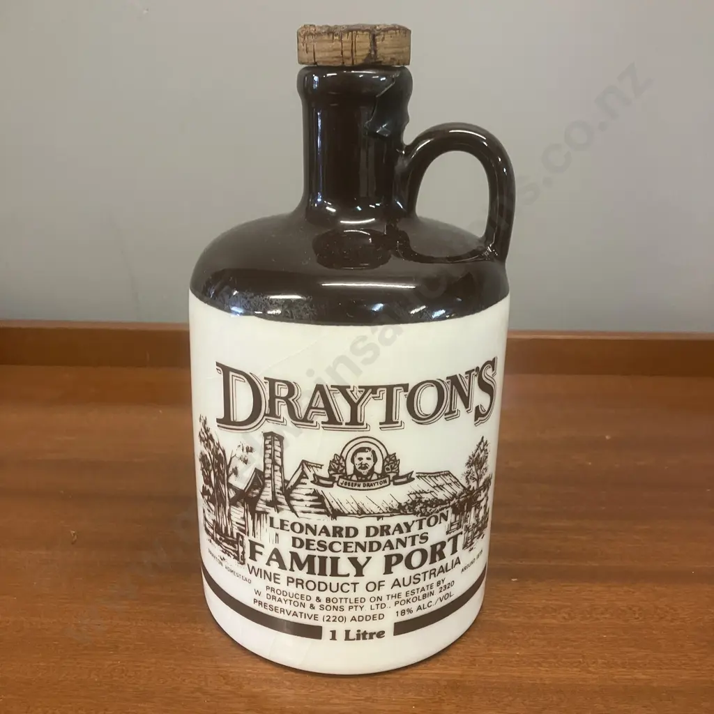 Vintage 'Draytons Descendants Family Port' 1 Litre Stoneware Jug Image 1++