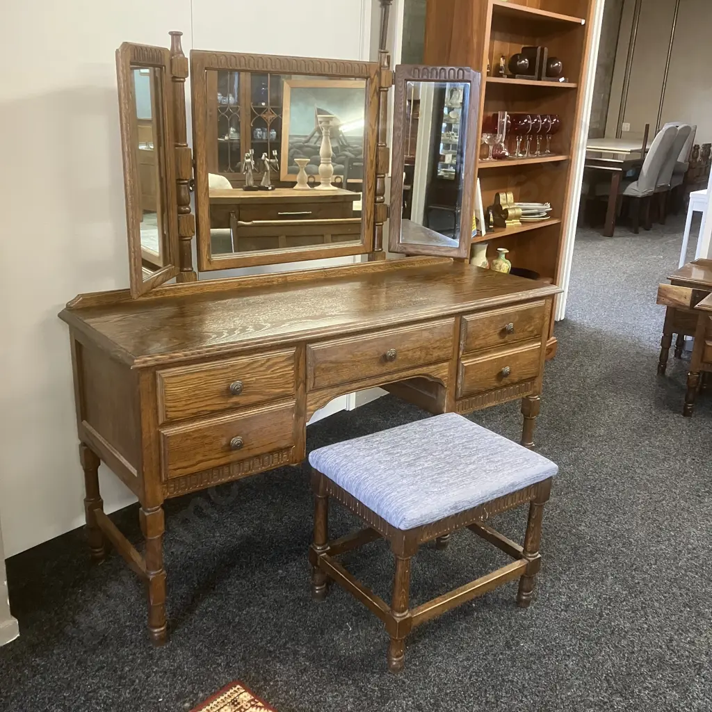 Vintage Solid Oak 4 Drawer Kneehole Dressing Table With Pivoting Tri-mirrors And Stool. H146 W145 D50cm Image 1++