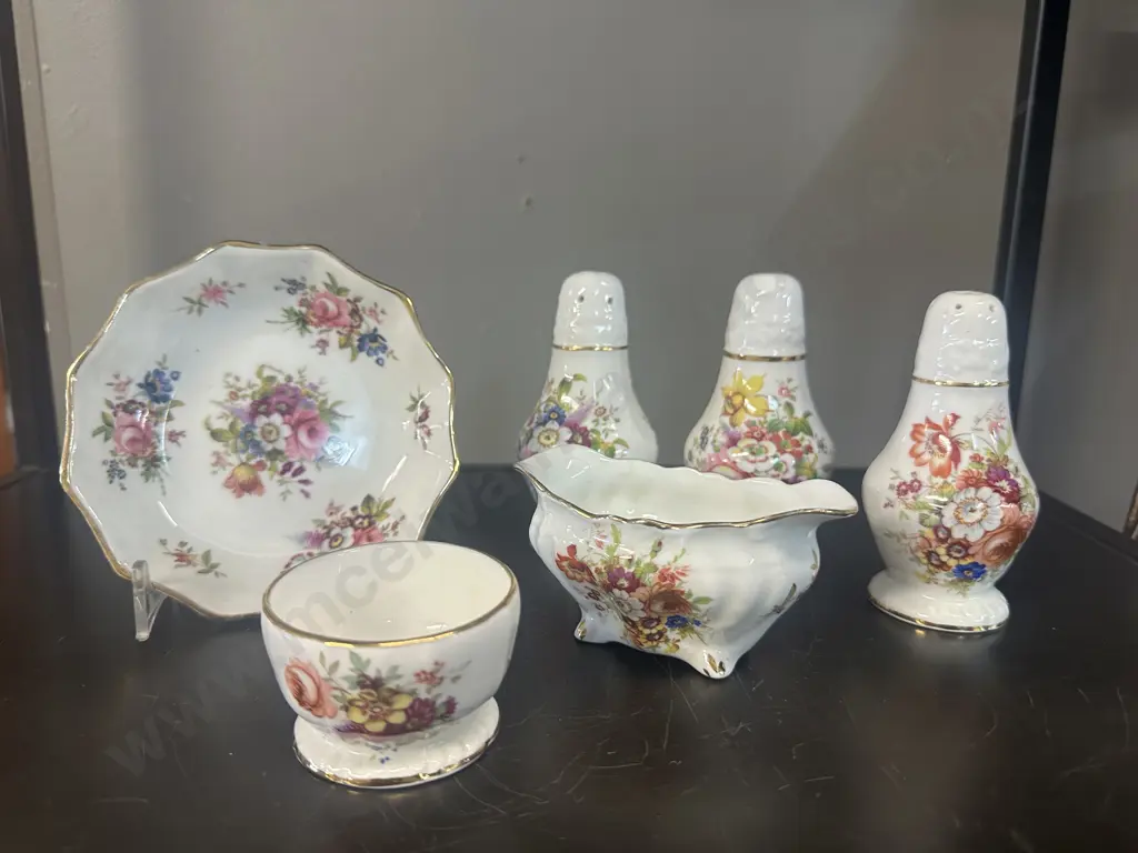 Vintage Hammersley Salt & Pepper Shakers With Demi Dish Etc Image 1++